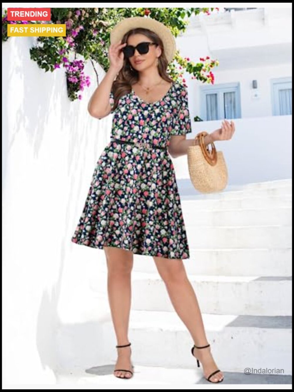 Plus Size V Neck Short Sleeve A Line Midi Sundress with Pockets - Picture 6 of 7